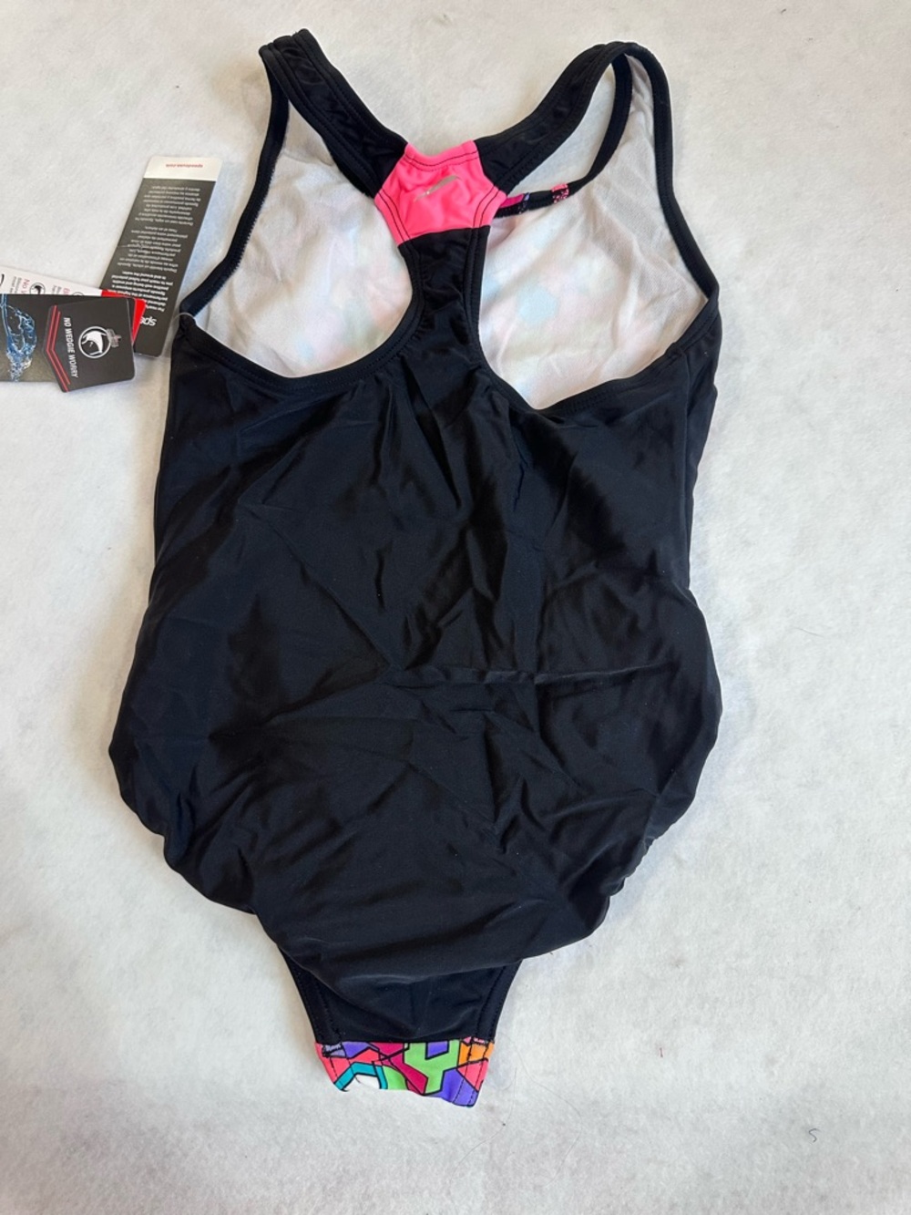 Girl’s Speedo Swimsuit - Picture 4 of 10